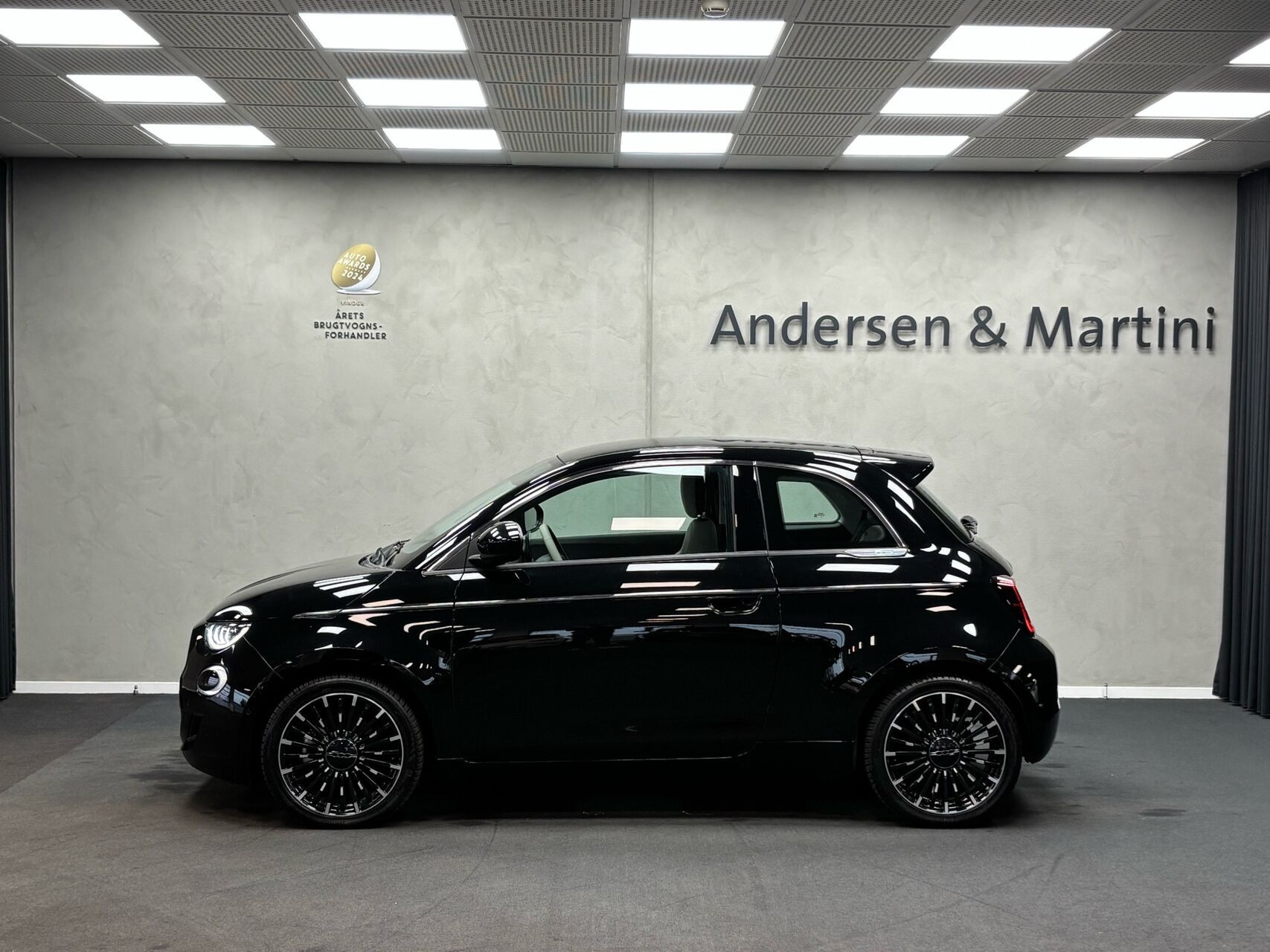 Sort Fiat 500e fra 2023