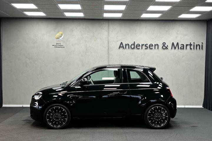 Sort Fiat 500e fra 2023