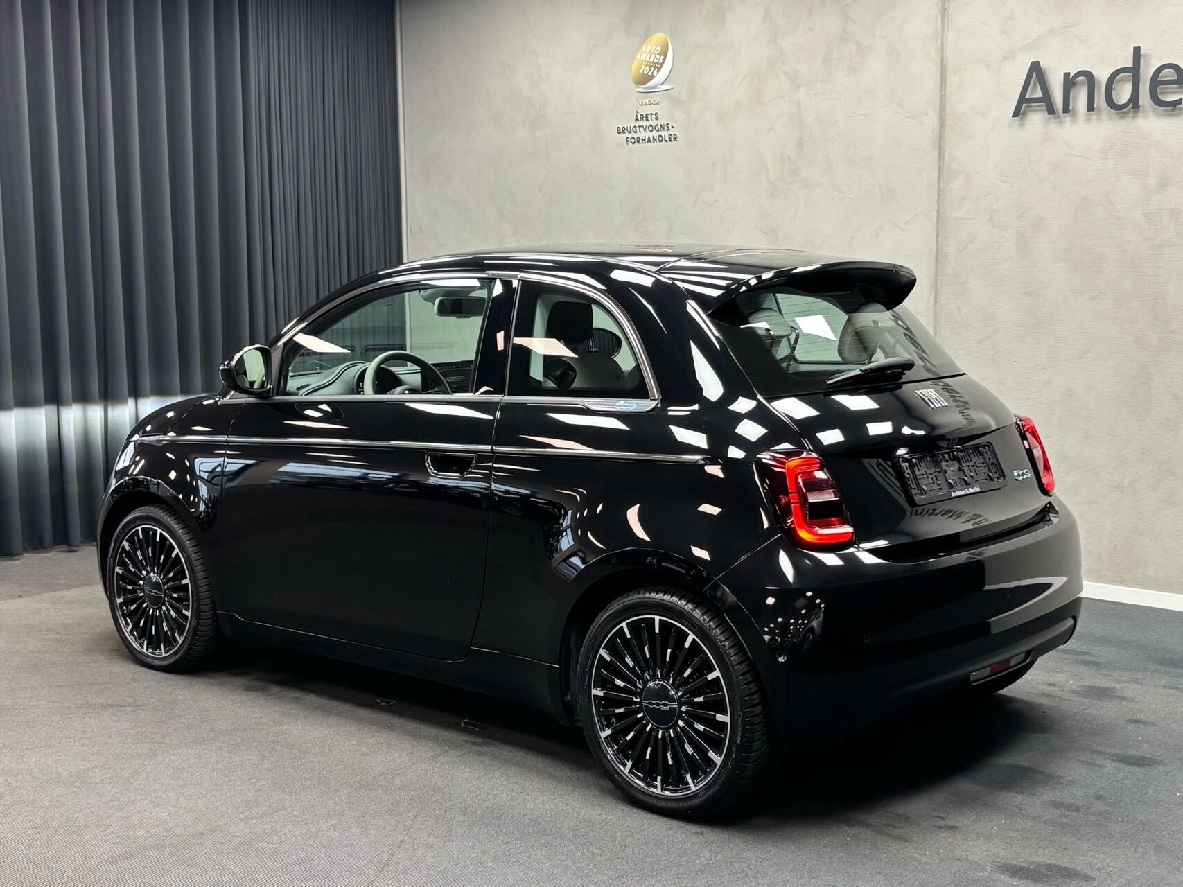 Sort Fiat 500e fra 2023