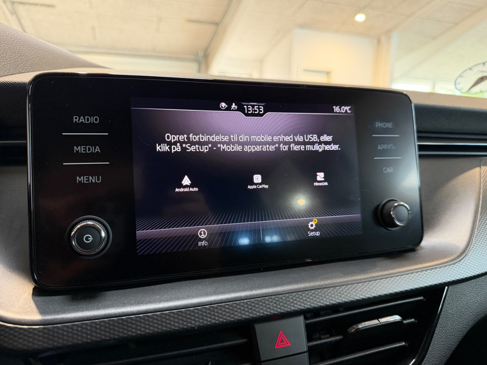 Sort Skoda Scala fra 2022