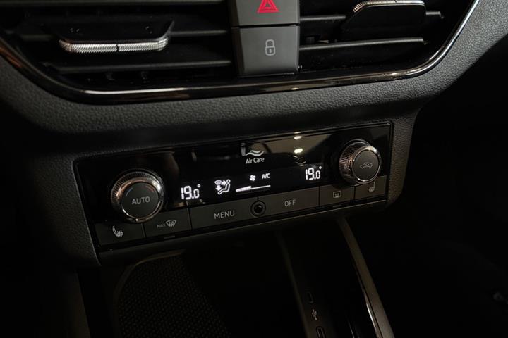 Sort Skoda Scala fra 2022