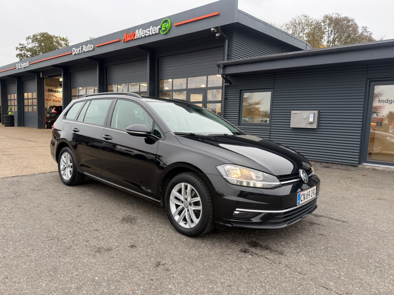 VW Golf VII 1,5 TSi 150 Comfortline Connect Variant DSG