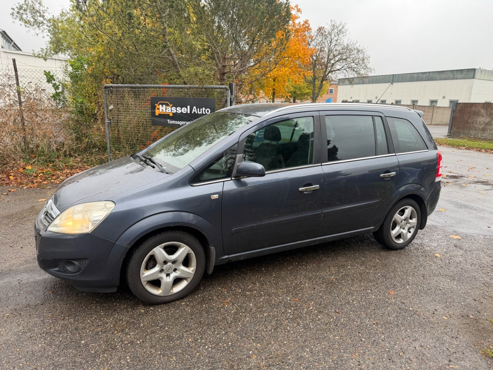 Grøn Opel Zafira fra 2008