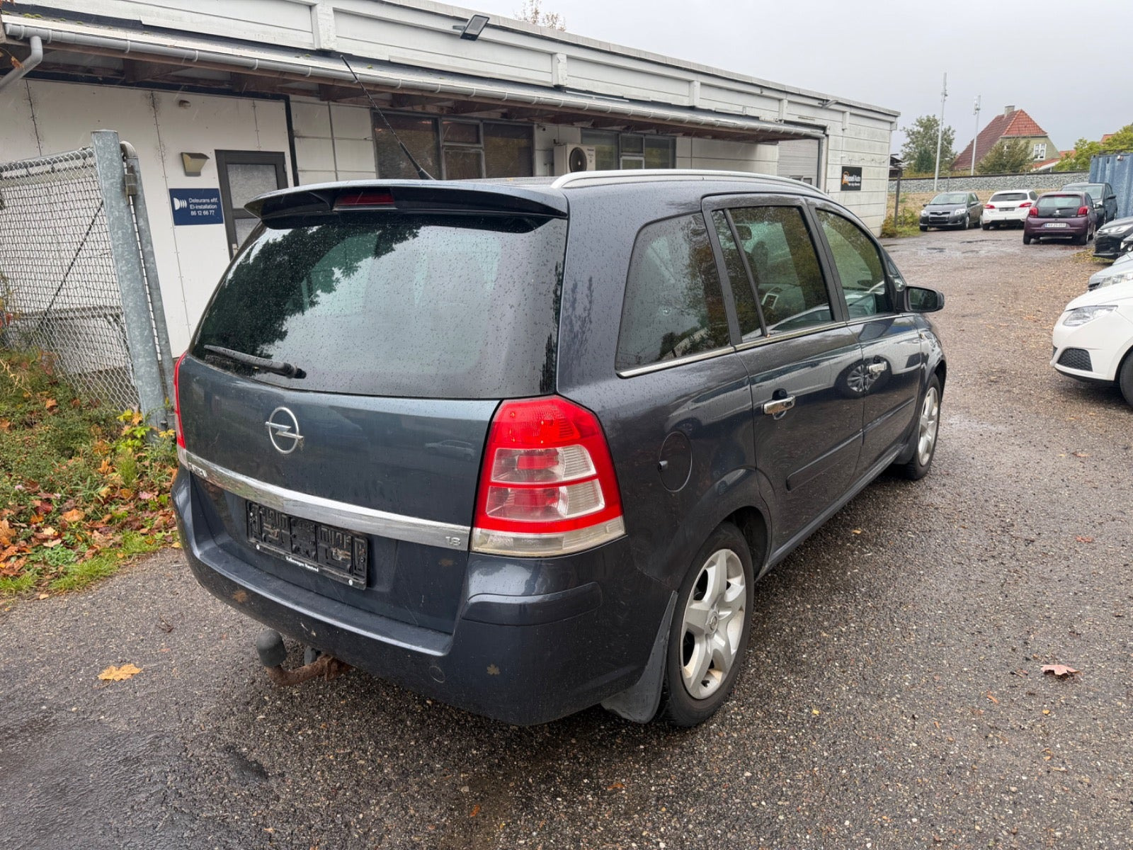 Grøn Opel Zafira fra 2008