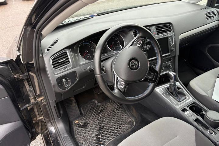 Sort VW e-Golf VII fra 2015