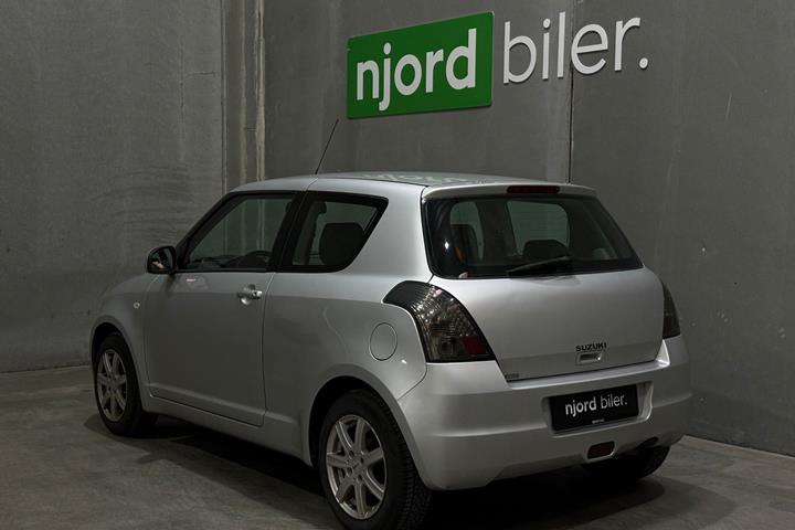 undefined Suzuki Swift fra 2009