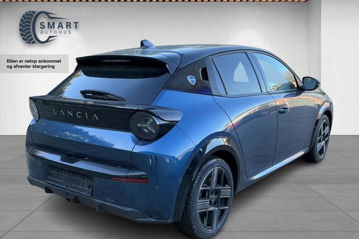 undefined Lancia Ypsilon fra 2025