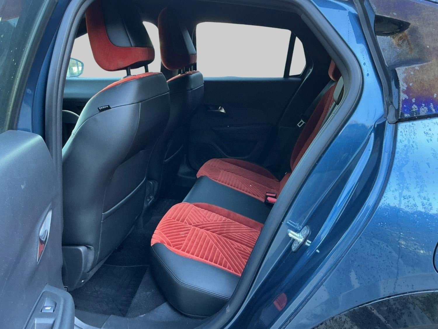 undefined Lancia Ypsilon fra 2025