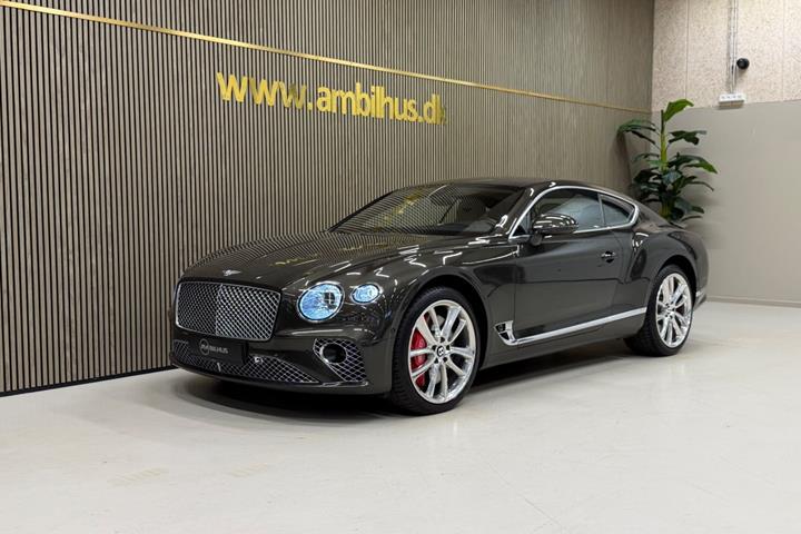 Brun Bentley Continental GT fra 2019