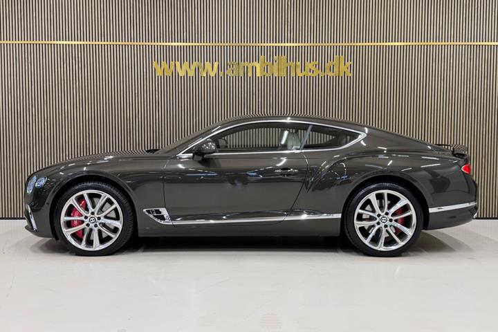 Brun Bentley Continental GT fra 2019