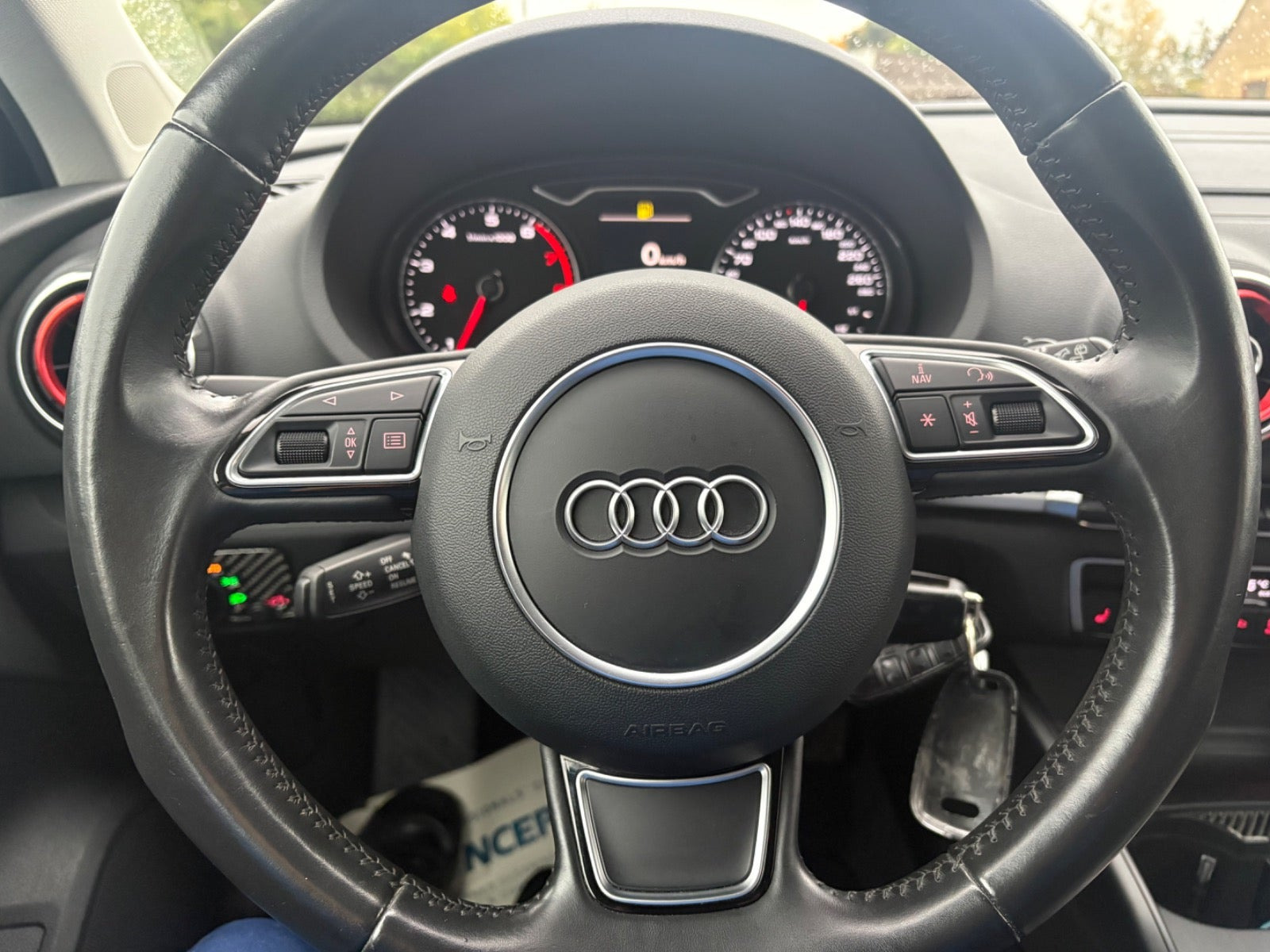 Grå Audi A3 fra 2015