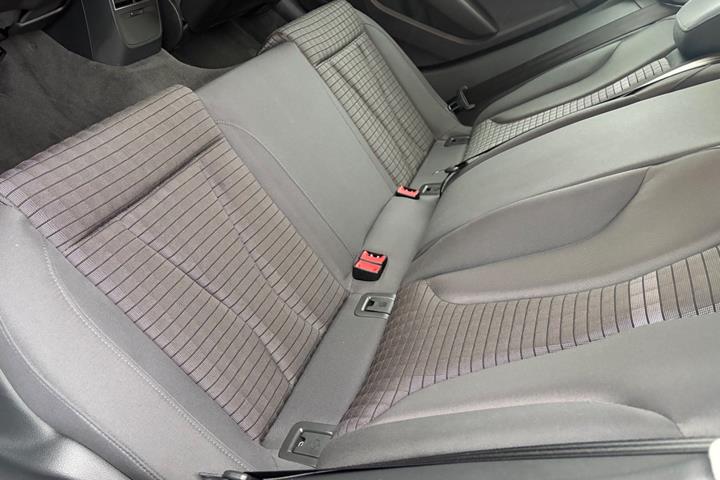 Grå Audi A3 fra 2015