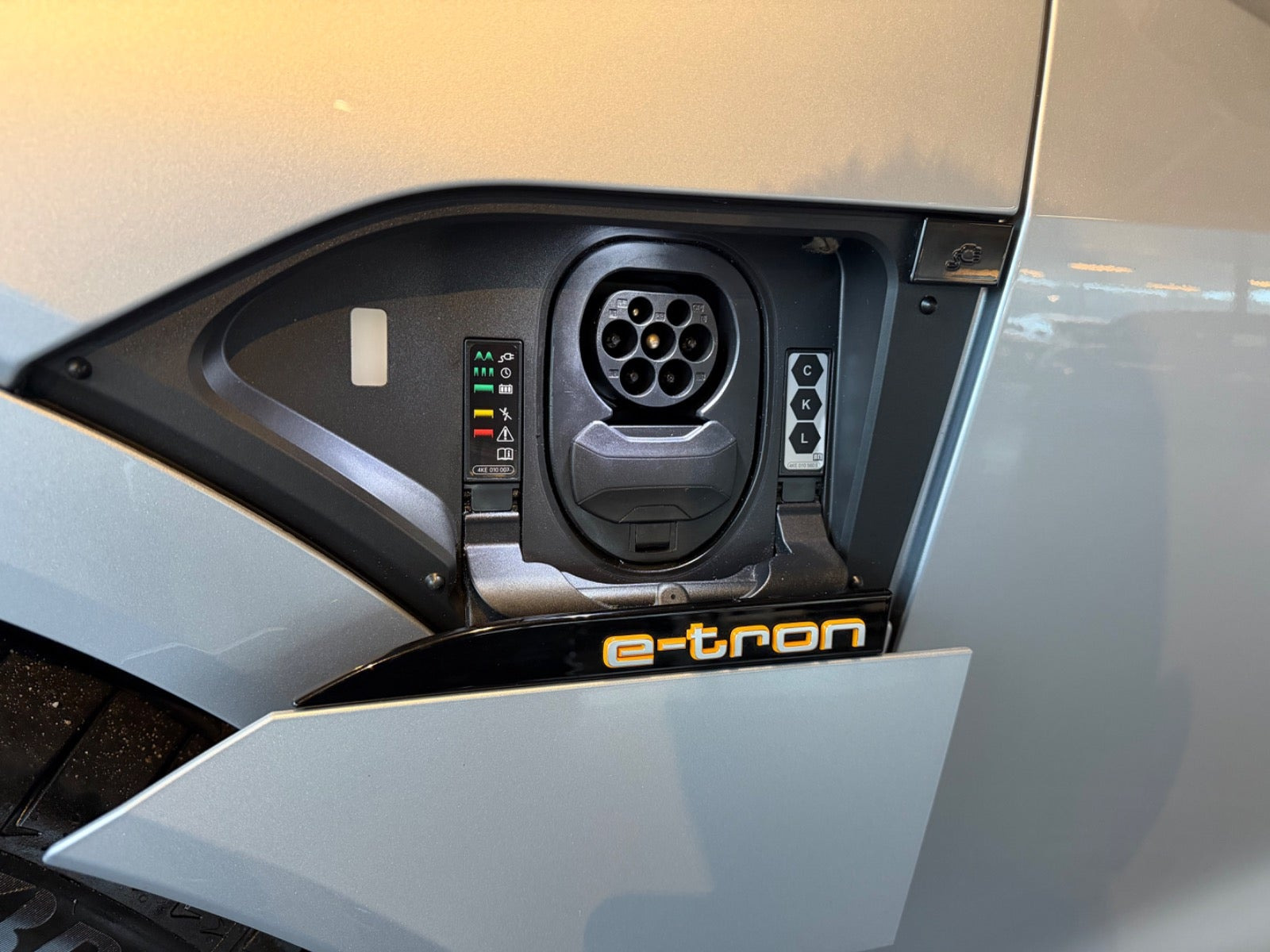 Audi e-tron 55 S-line quattro