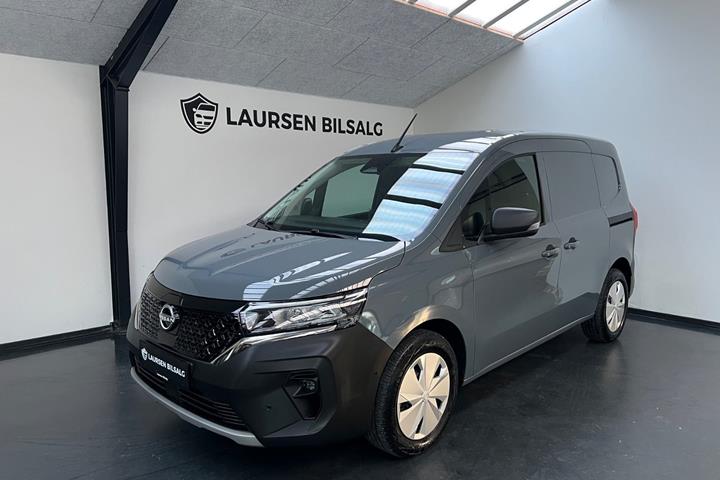 Grå Nissan Townstar fra 2024
