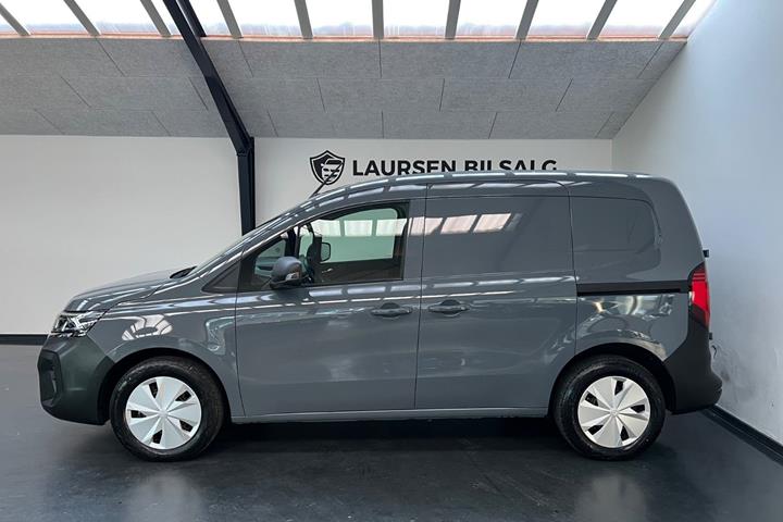 Grå Nissan Townstar fra 2024