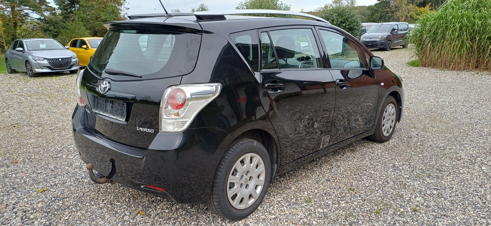 undefined Toyota Sportsvan fra 2011