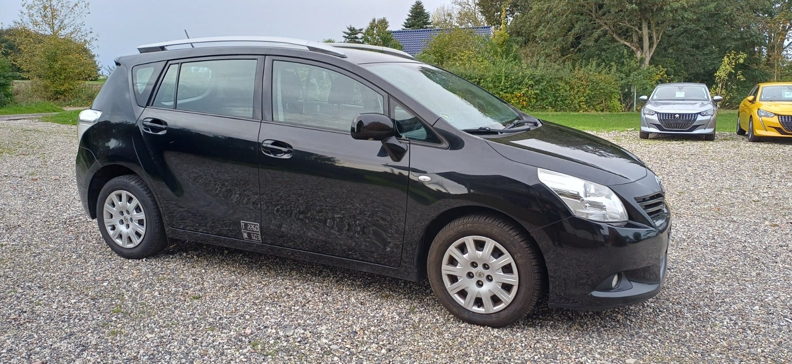 undefined Toyota Sportsvan fra 2011