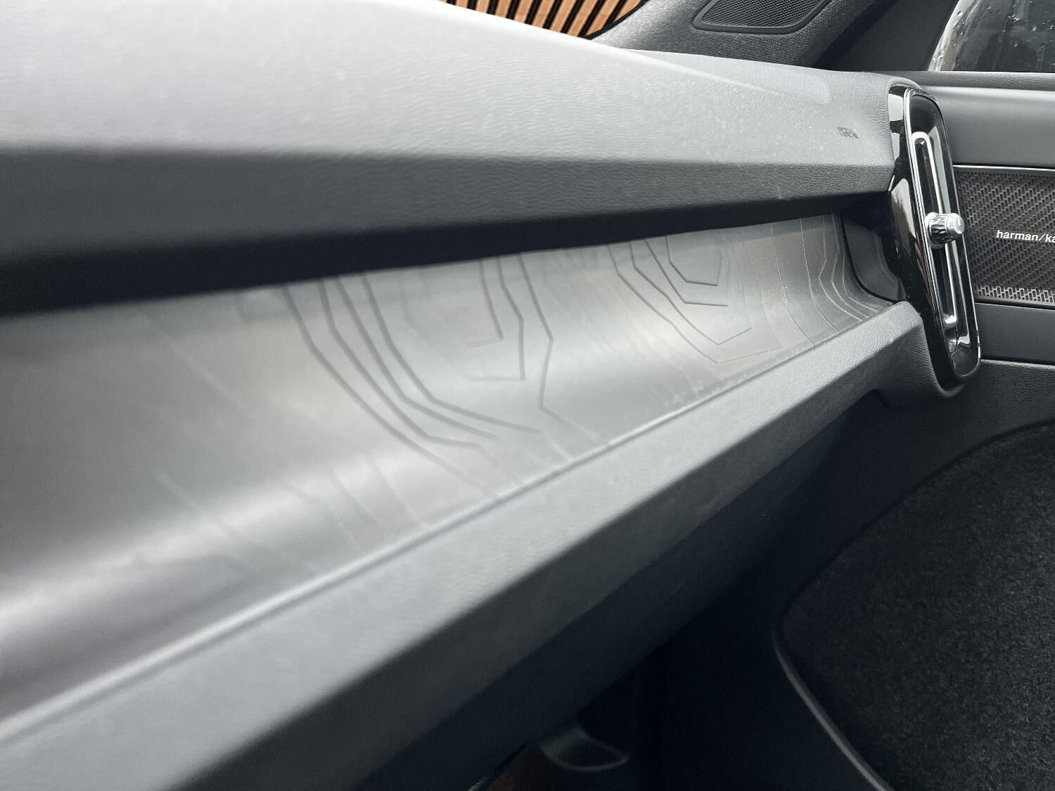 Grøn Volvo XC40 fra 2023
