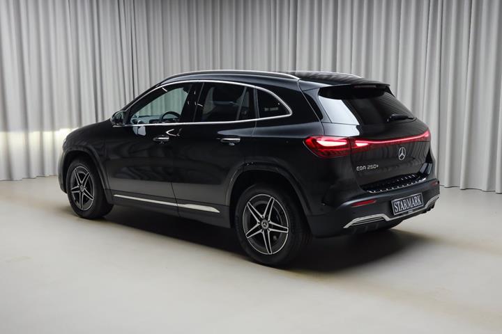 Sort Mercedes EQA250+ fra 2026