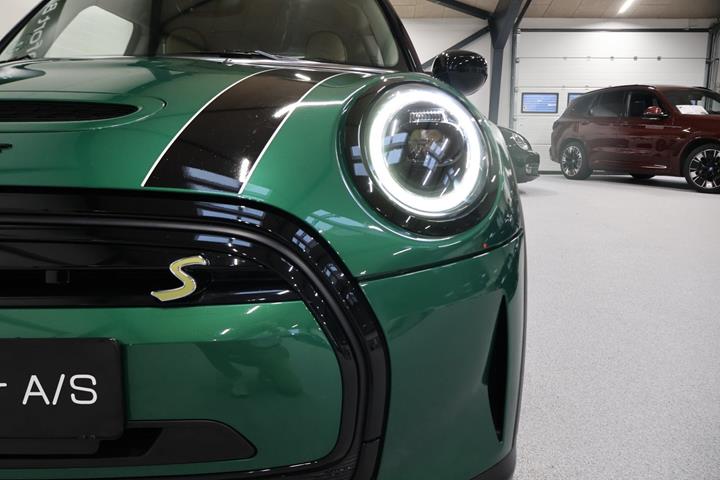 Grøn Mini Cooper SE fra 2022