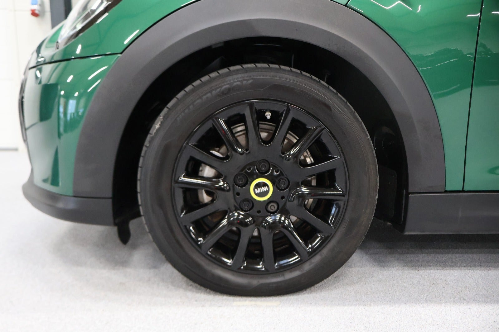 Grøn Mini Cooper SE fra 2022