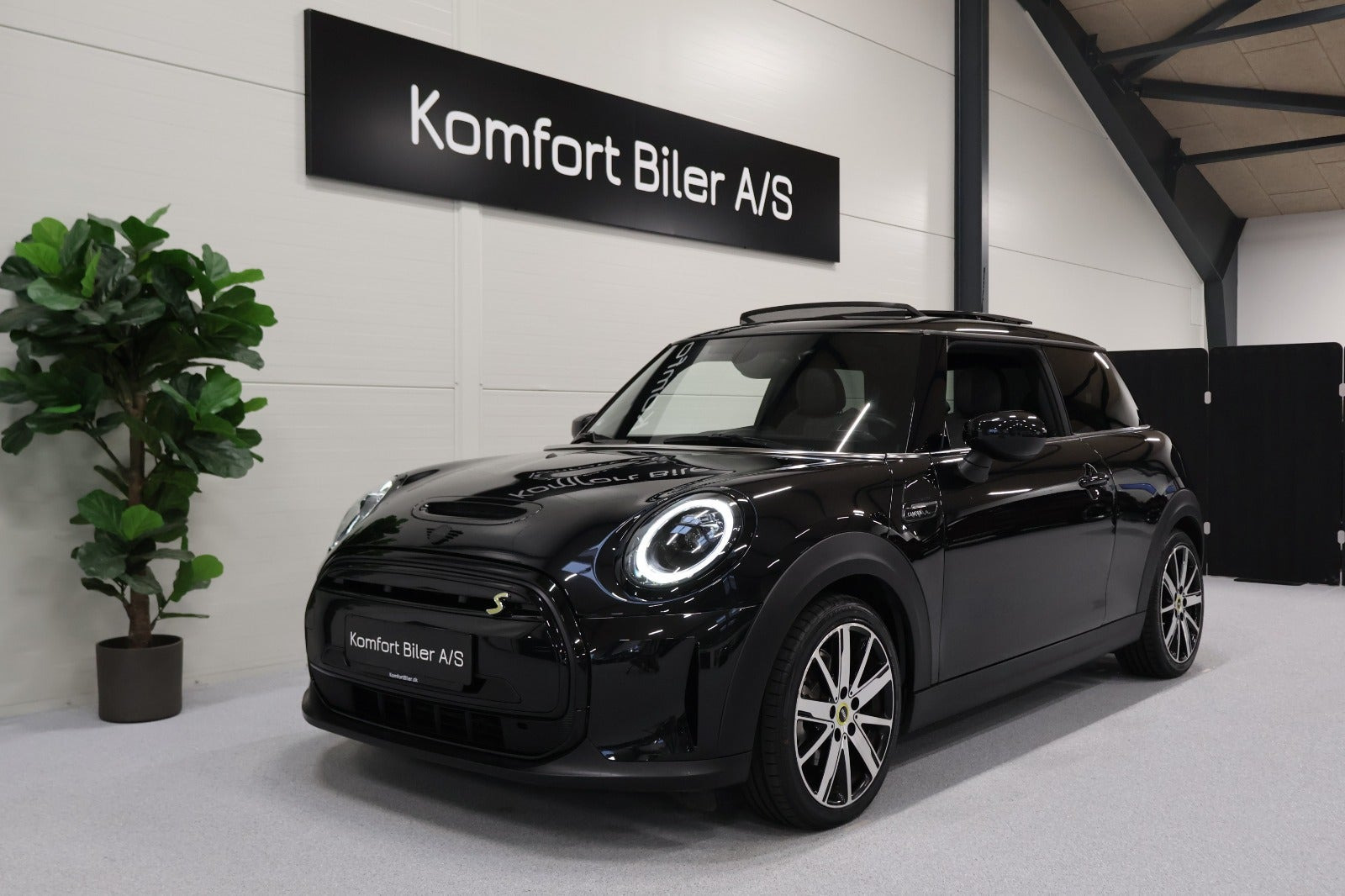 Mini Cooper SE Camden Edition