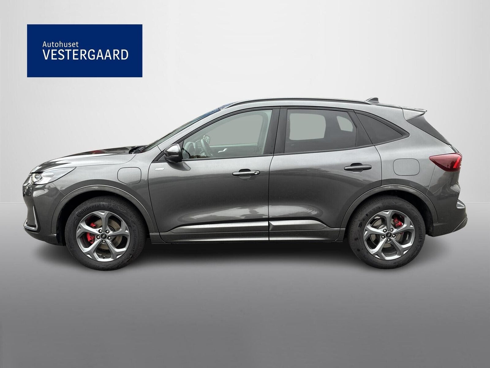 Grå Ford Kuga fra 2025