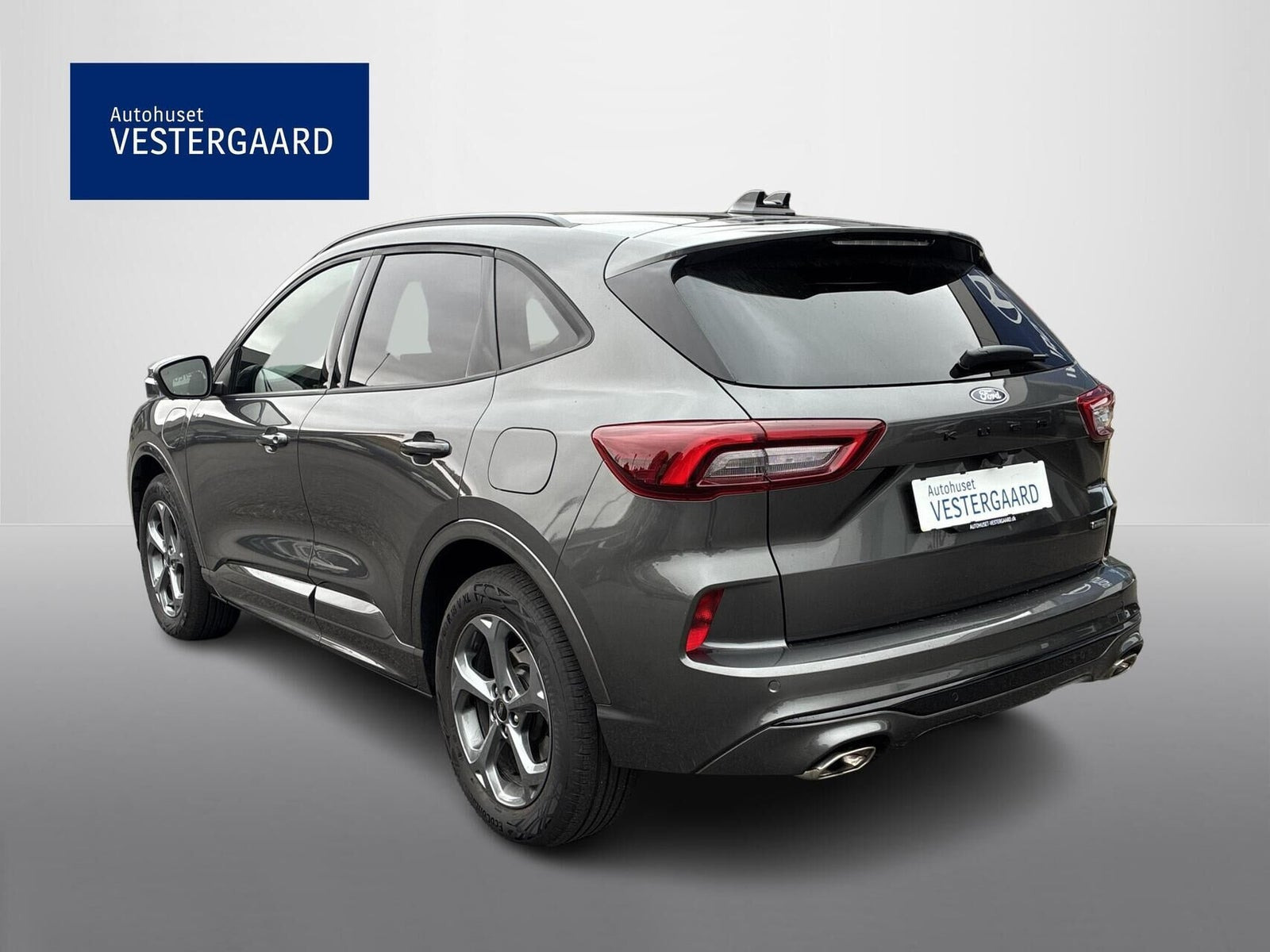 Grå Ford Kuga fra 2025