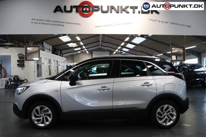 Grå Opel Crossland X fra 2019