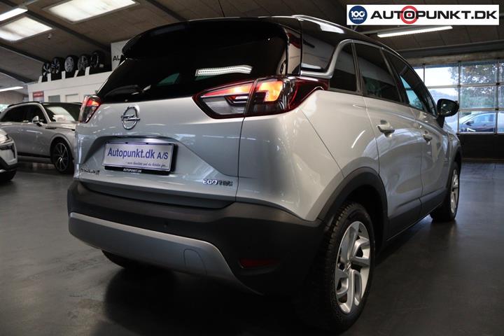 Grå Opel Crossland X fra 2019