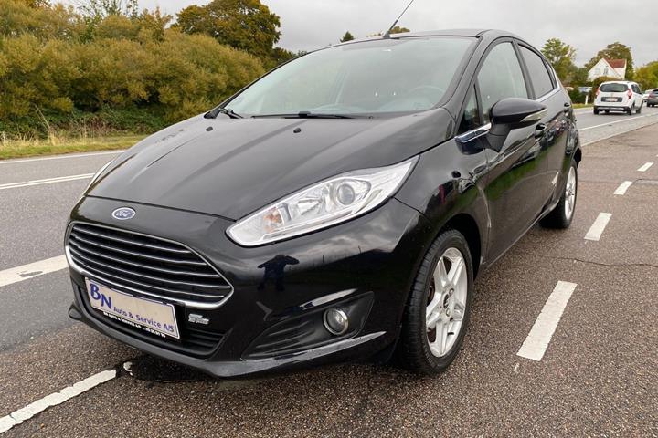 Sort Ford Fiesta fra 2015