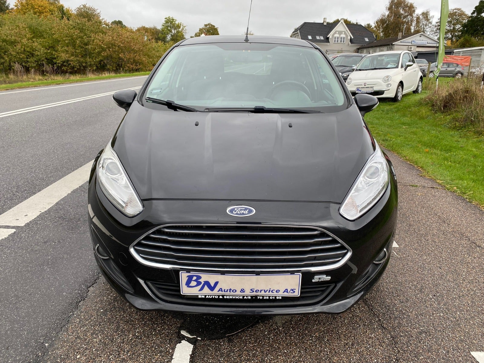 Sort Ford Fiesta fra 2015