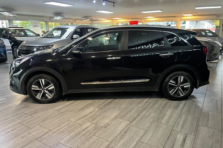 Sort Kia Niro fra 2020