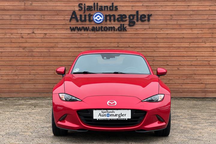 Sort Mazda MX-5 fra 2016