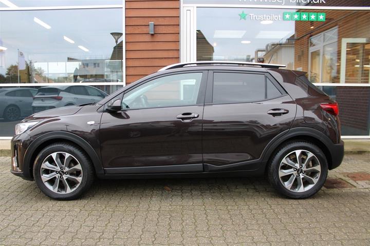 Brun Kia Stonic fra 2020