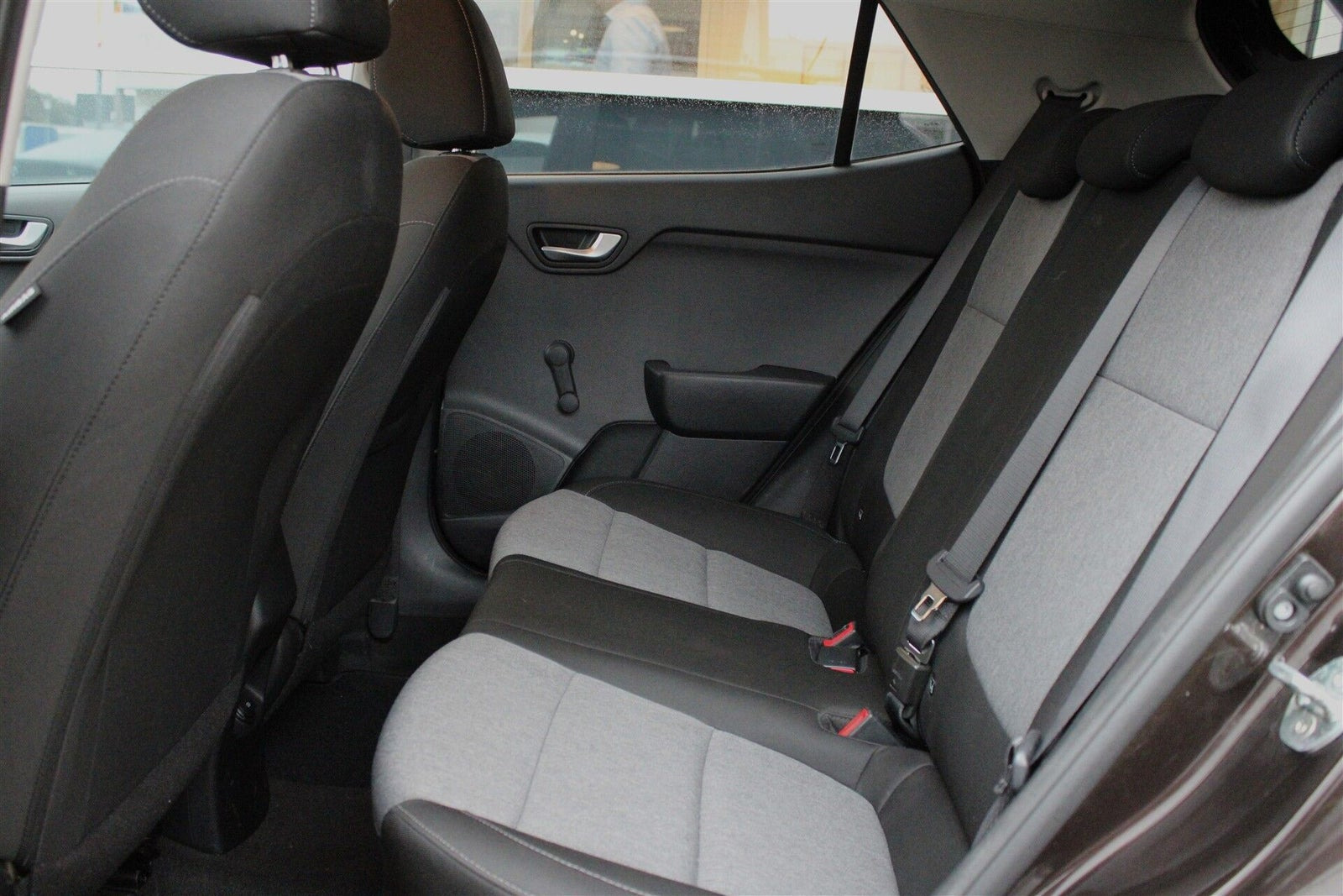Brun Kia Stonic fra 2020