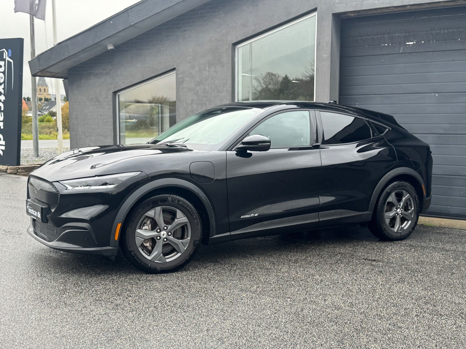 Sort Ford Mustang Mach-E fra 2022