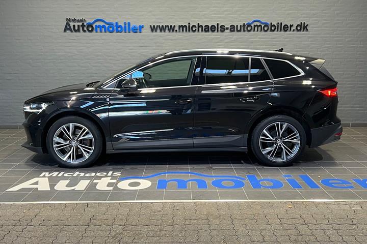 Sort Skoda Enyaq fra 2023