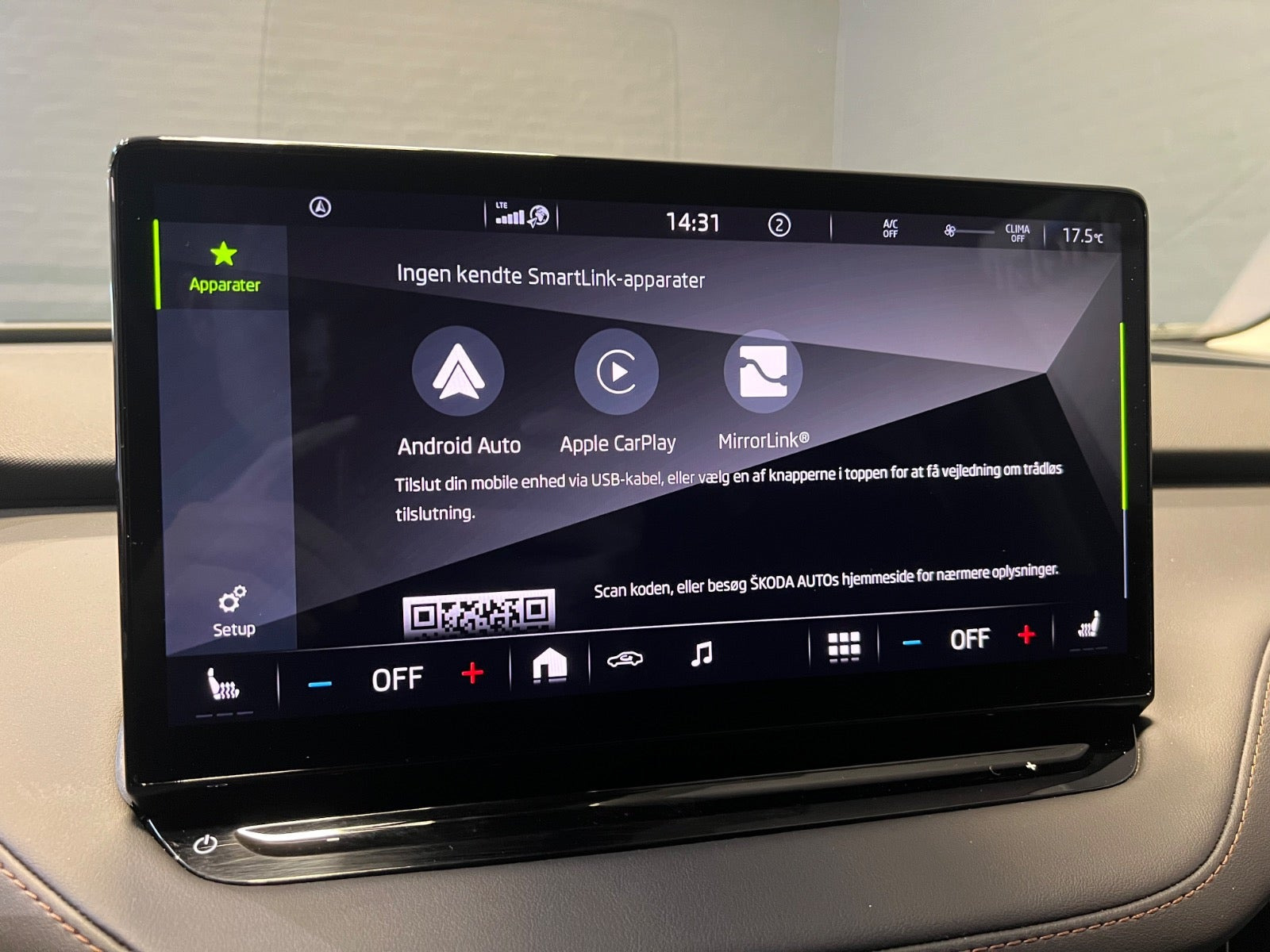 Sort Skoda Enyaq fra 2023