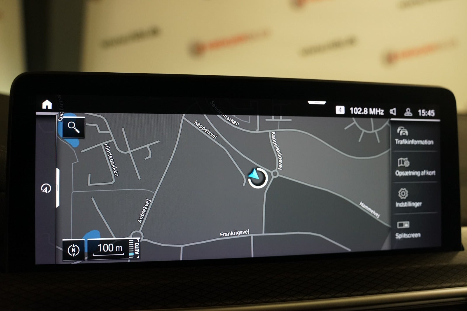 Sort BMW iX3 fra 2024