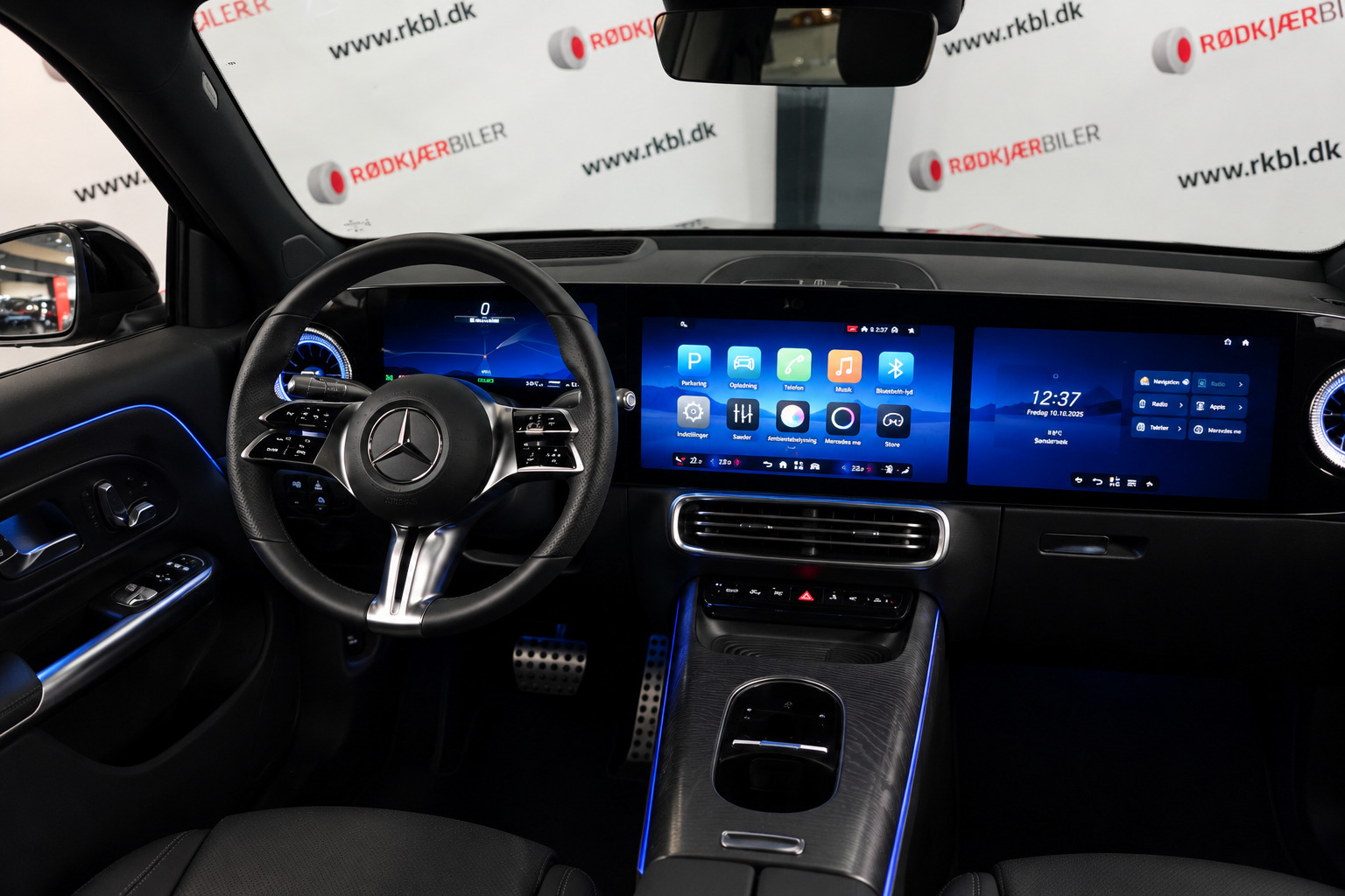 Sort Mercedes GLB250+ fra 2026