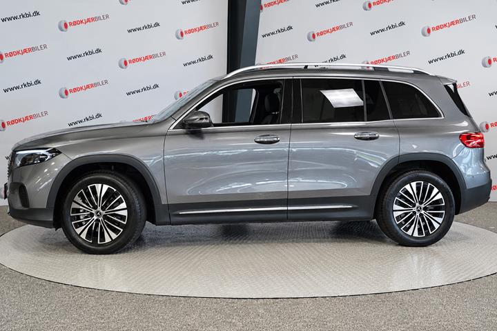 Grå Mercedes EQB250+ fra 2025