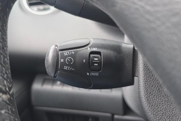 Sort Peugeot 3008 fra 2016