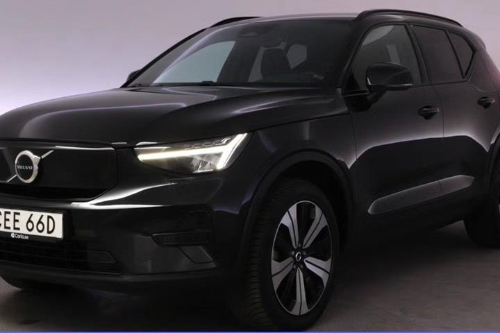 Sort Volvo XC40 fra 2023