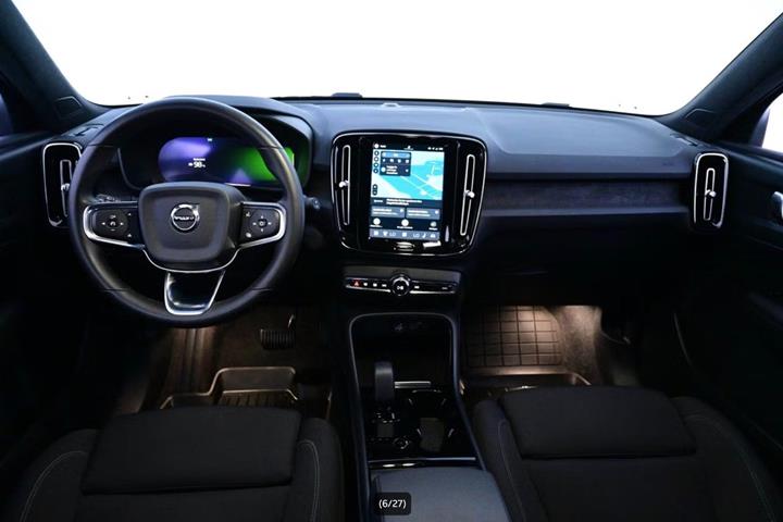 Sort Volvo XC40 fra 2023