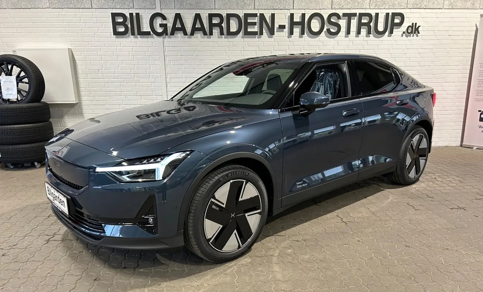 Blå Polestar 2 fra 2026