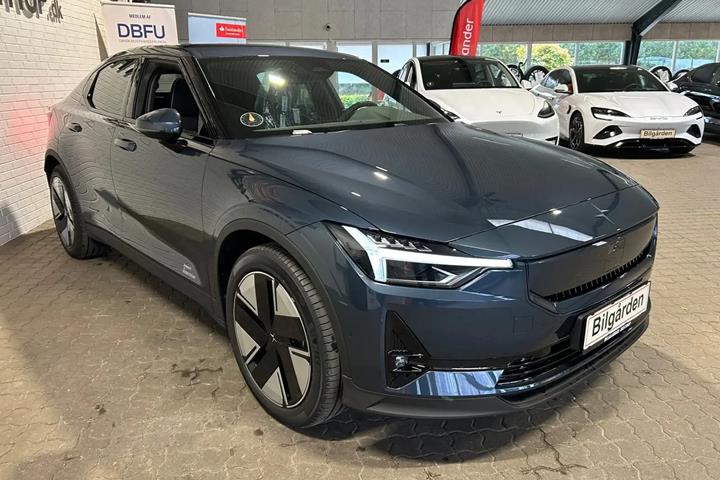 Blå Polestar 2 fra 2026