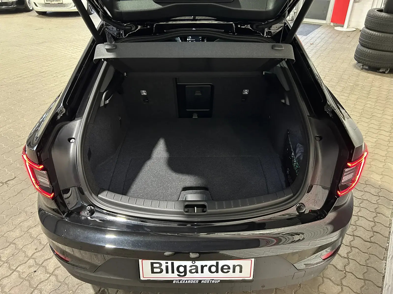 Sort Polestar 2 fra 2026