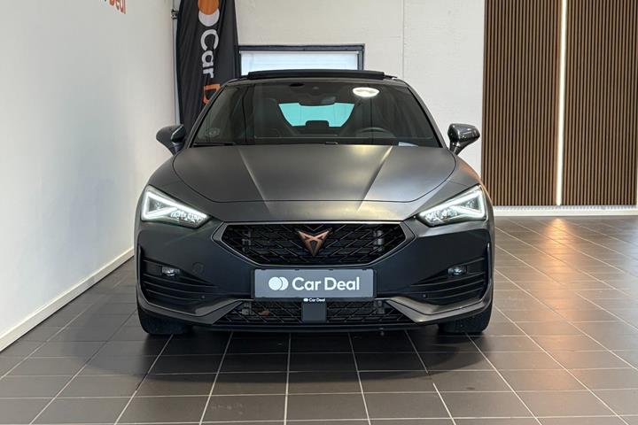Grå Cupra Leon fra 2021