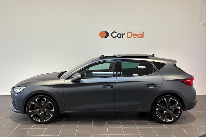 Grå Cupra Leon fra 2021